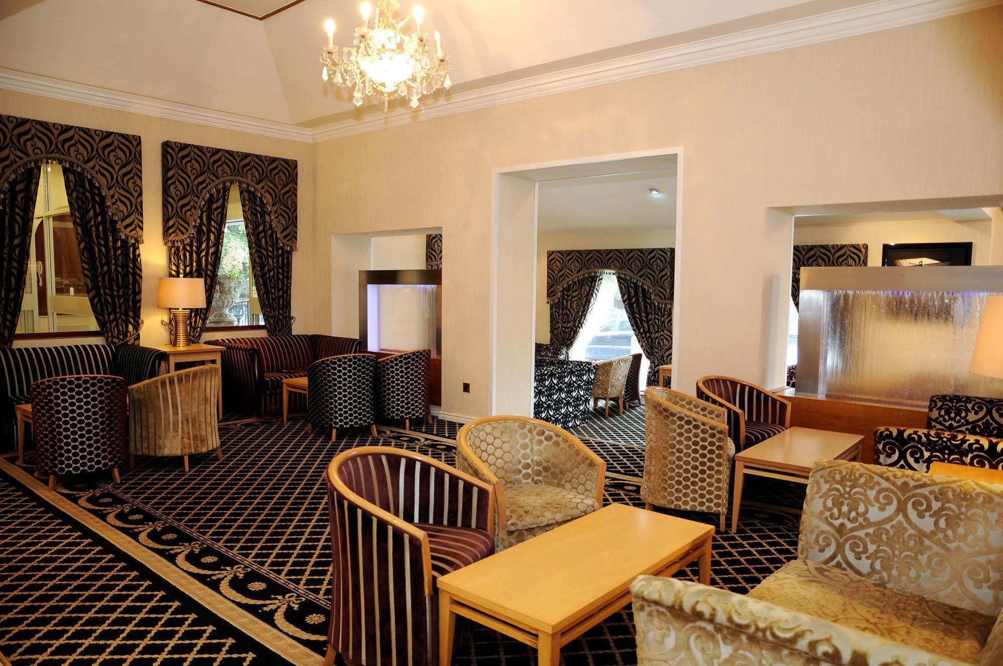 Carlton Park Hotel Ротерхам Экстерьер фото
